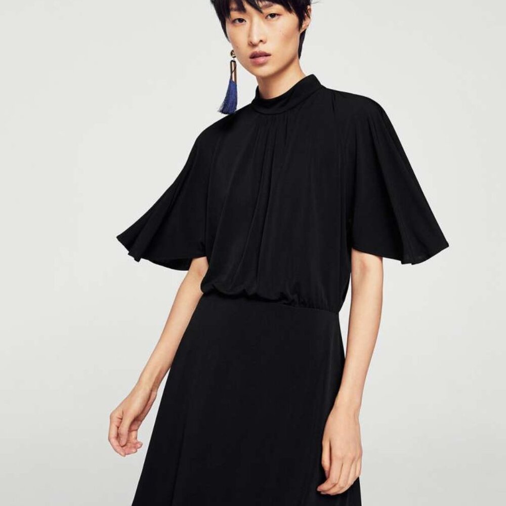 Mango Basics Black Solid Blouson Flutter Sleeve Mini Dress Size XS EUC